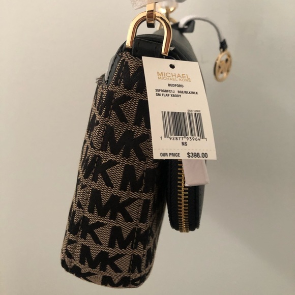 Michael Kors crossbody - Picture 3 of 7